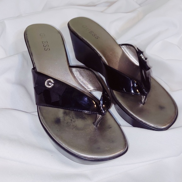 Vintage Guess Wedge Sandals - Picture 4 of 4
